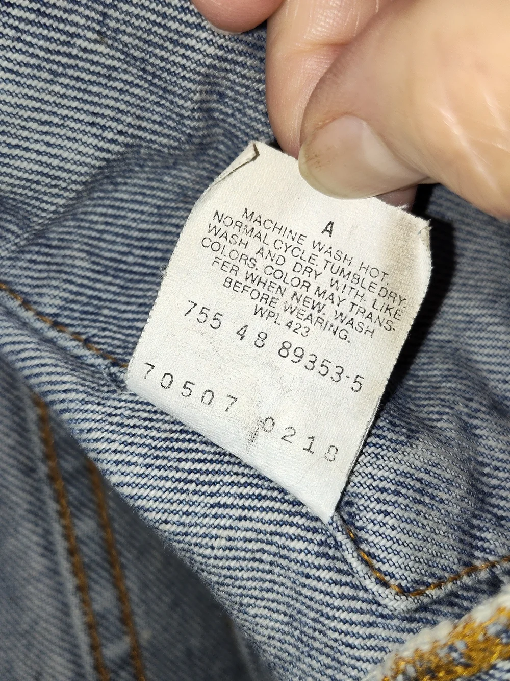 Vintage Levi's Light Blue Washed Denim Trucker Jacket Size L